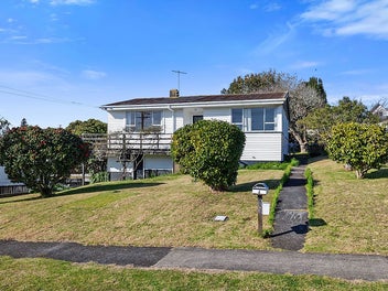 4 Clerke Place, Marfell, New Plymouth