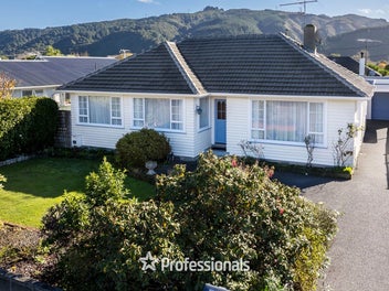 249 Fergusson Drive, Heretaunga, Upper Hutt