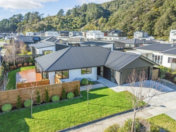 10 Hopkirk Avenue, Wallaceville, Upper Hutt