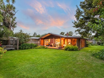 90 Fisher Avenue, Beckenham, Christchurch