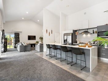 7 Mamaku Drive, One Tree Point