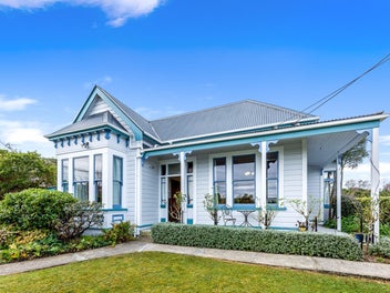 172 Gladstone Road, Dalmore, Dunedin