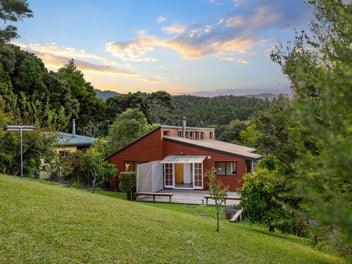 32 Opanuku Road, Henderson Valley, Auckland