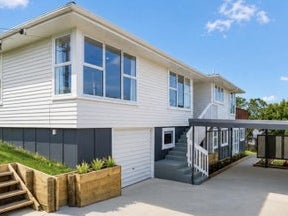 22 Stanley Road, Glenfield, Auckland