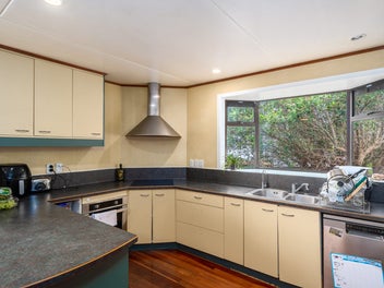 131 Dimock Street, Titahi Bay, Porirua