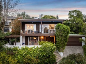 18 Surville Place, Mairangi Bay, Auckland