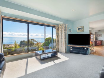 42 Beach Road, Collingwood