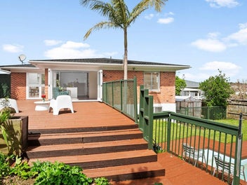 49 Holland Road, Hillcrest, Auckland