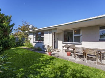 2/54B Dallington Terrace, Dallington, Christchurch