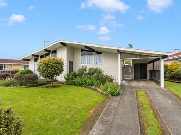 1 Leeds Place, Solway, Masterton