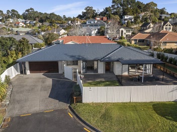 5 Wineberry Place, Albany, Auckland