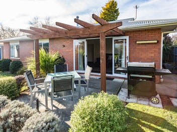 2/10 Jarrow Place, Halswell, Christchurch