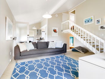 1/5 Morriggia Place, Bayview, Auckland