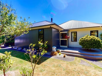 5 Lillian Street, Belmont, Lower Hutt