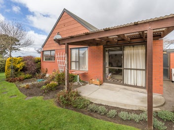 2/81 Veitches Road, Casebrook, Christchurch