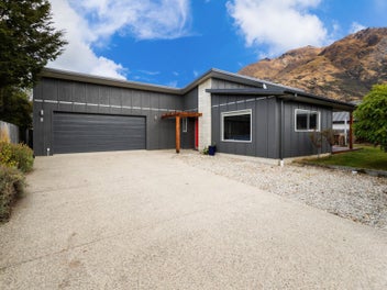 6 Amber Close, Arthurs Point, Queenstown