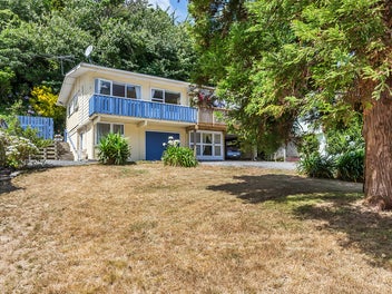 1/124 Middleton Road, Churton Park, Wellington