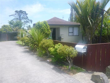 1/10 Myna Place, Weymouth, Auckland