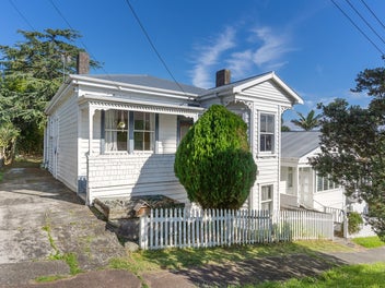 2 Mostyn Street, Kingsland, Auckland