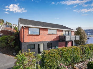 29 Easther Crescent, Kew, Dunedin