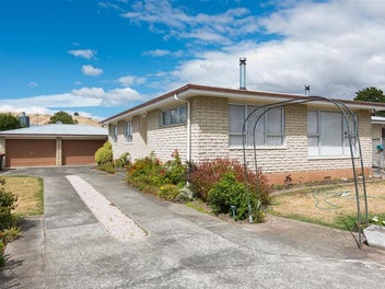 147 Weld Street, Hokitika