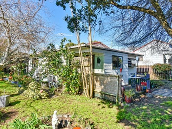 7A Justamere Place, Weymouth, Auckland