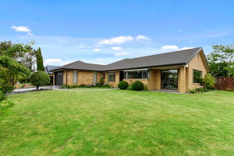 2 Baltic Place, Northwood, Christchurch