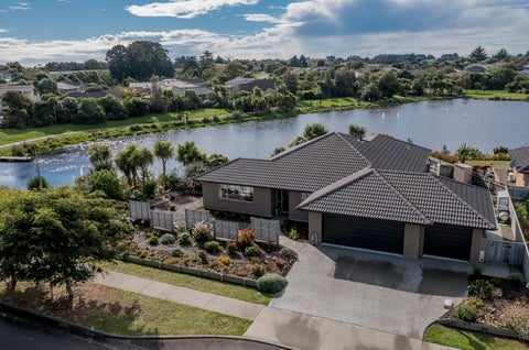 86 Awatea Avenue, Paraparaumu