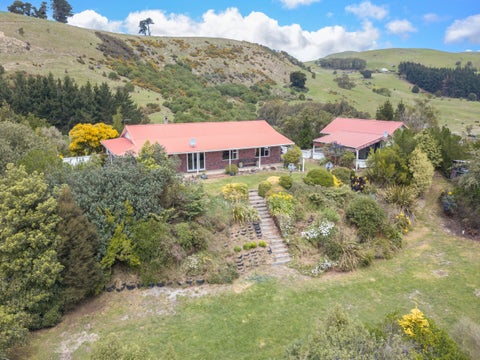 21 Pakihau Road, Harington Point, Dunedin