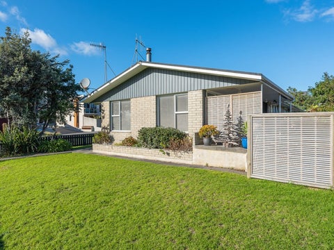 22 Garden Road, Raumati Beach, Paraparaumu