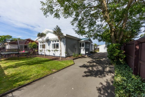 319 Hendersons Road, Hoon Hay, Christchurch