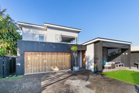 4A Ross Crescent, Orewa, Orewa