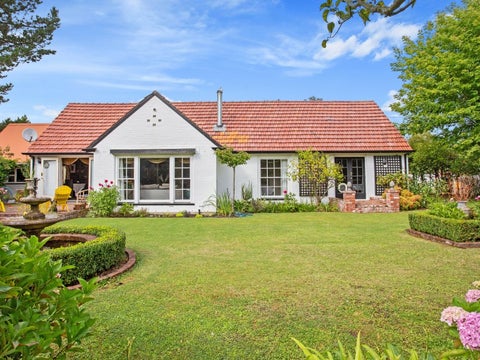 144 Main North Road, Woodend, Woodend