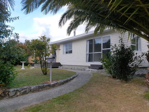 37 Latitude Close, Whitby, Porirua