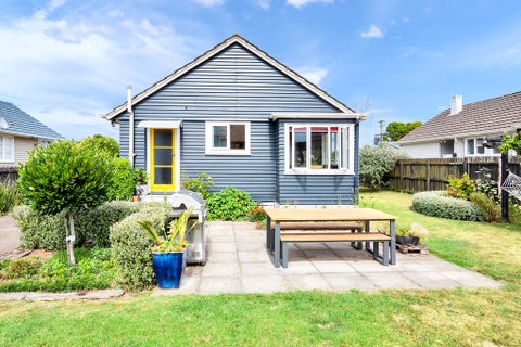 0 , Papakura
