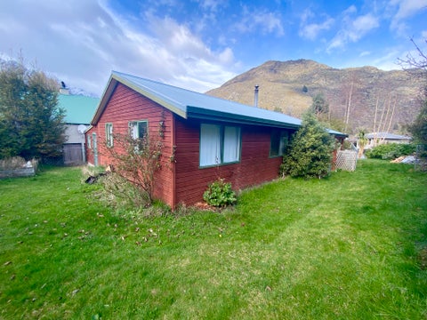 17 Remarkables Crescent, Frankton, Queenstown