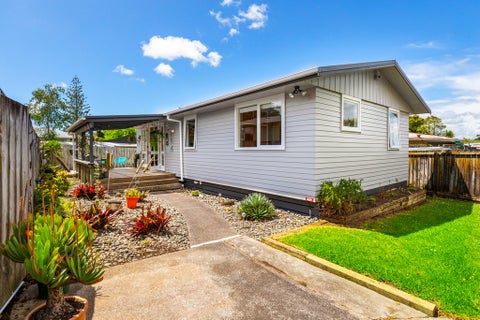 3/93 Hobsonville Road, West Harbour, Auckland