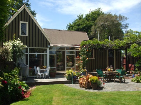 17 Grampian Street, Casebrook, Christchurch