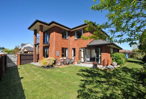 44 Willowview Drive, Redwood, Christchurch
