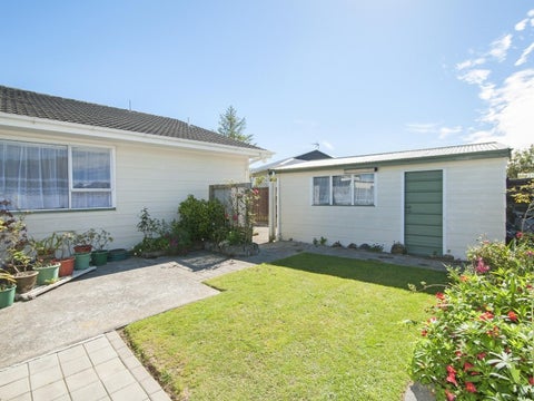 6A Ilam Grove, Kelson, Lower Hutt
