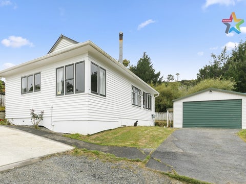 1/9 Montgomery Street, Stokes Valley, Lower Hutt