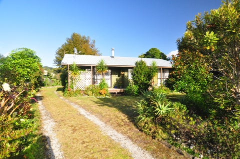 110 Mayfair Avenue, Whangamata