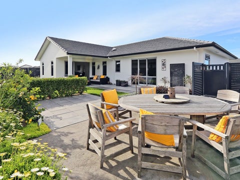 39 Kapiti Drive, Poraiti, Napier