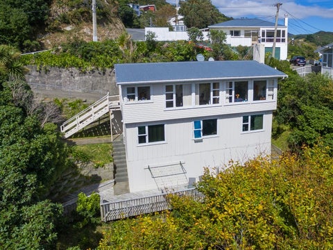 34 Collier Avenue, Karori, Wellington