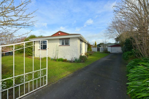 18 Te Maru Place, Redwood, Christchurch