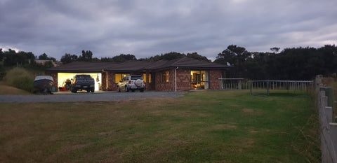 136 Stratford Drive, Cable Bay, Cable Bay