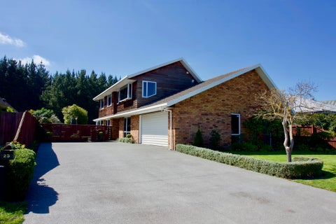 23 Millcroft Place, Parklands, Christchurch