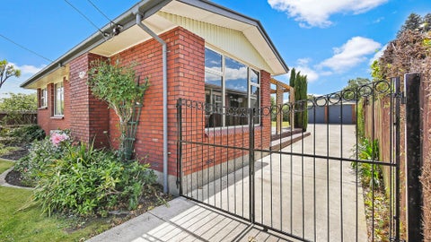 11 Oldwood Street, Bishopdale, Christchurch