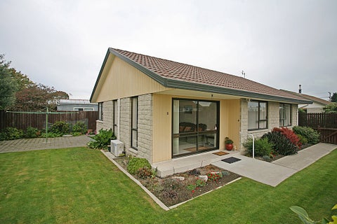 2/51 Neill Street, Hornby, Christchurch