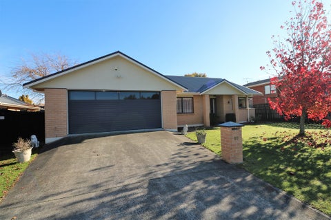20 Deller Drive, Carterton